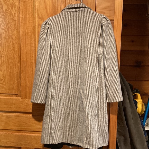 Vintage wool coat. - Picture 3 of 4